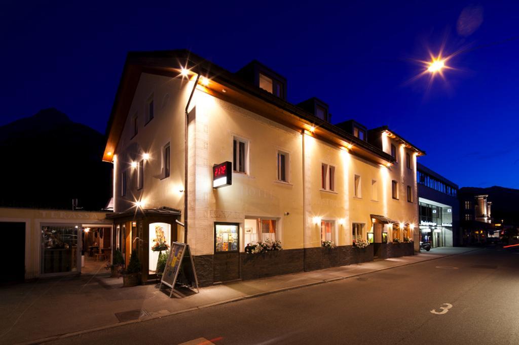 Hotel Astras Scuol Exteriér fotografie