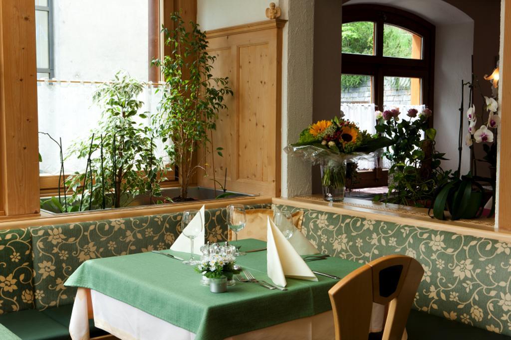 Hotel Astras Scuol Exteriér fotografie