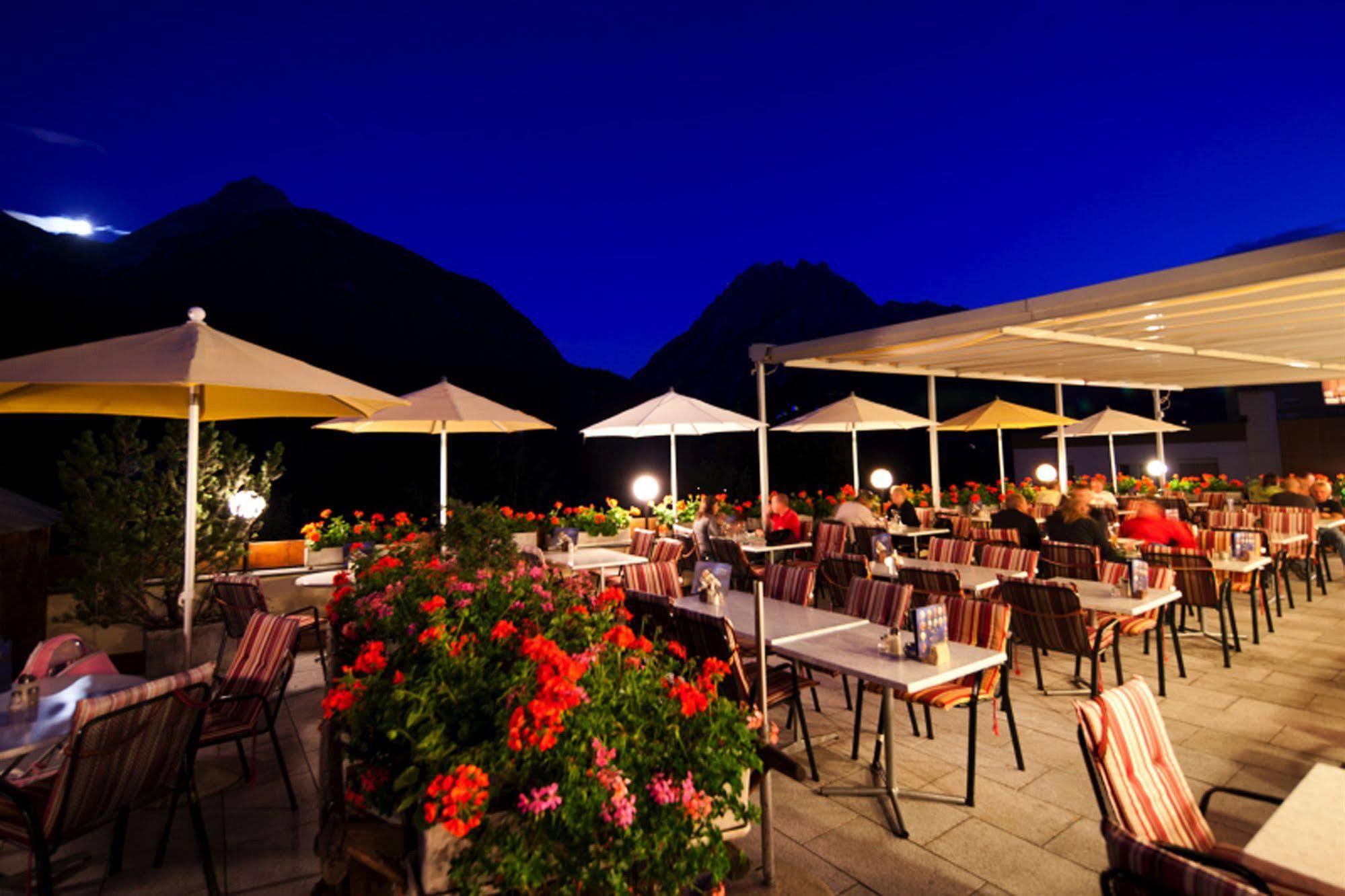 Hotel Astras Scuol Exteriér fotografie