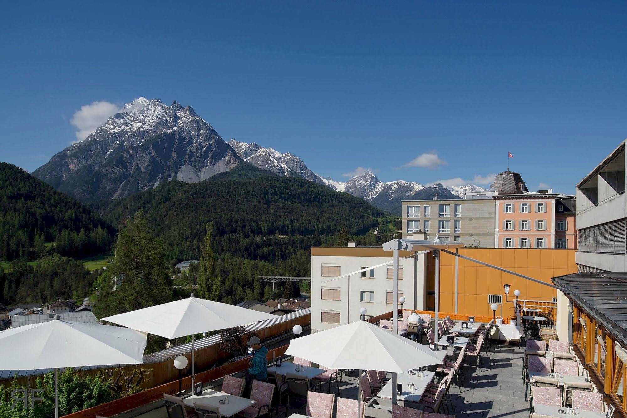 Hotel Astras Scuol Exteriér fotografie
